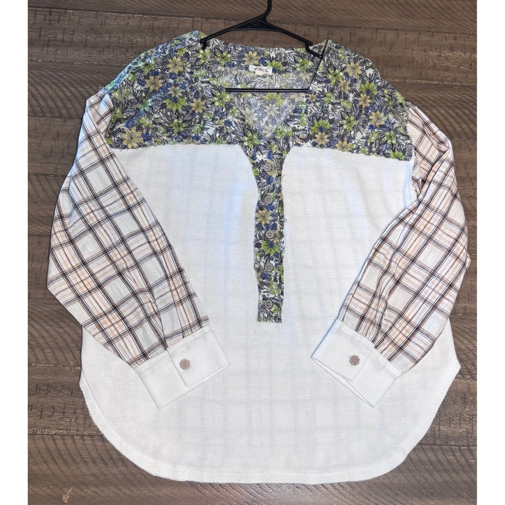 POL Mixed Media Waffle Knit Top Floral Plaid Henley GWT193 White Multi Medium